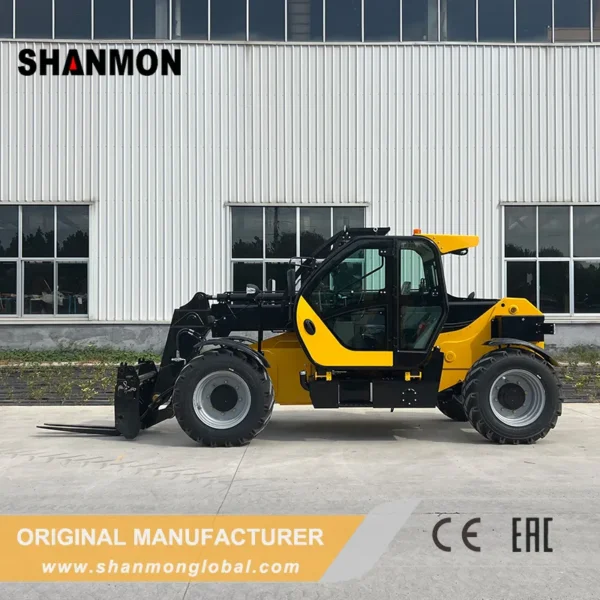 Teleskoplader Shanmon 3507J, Ansicht von links